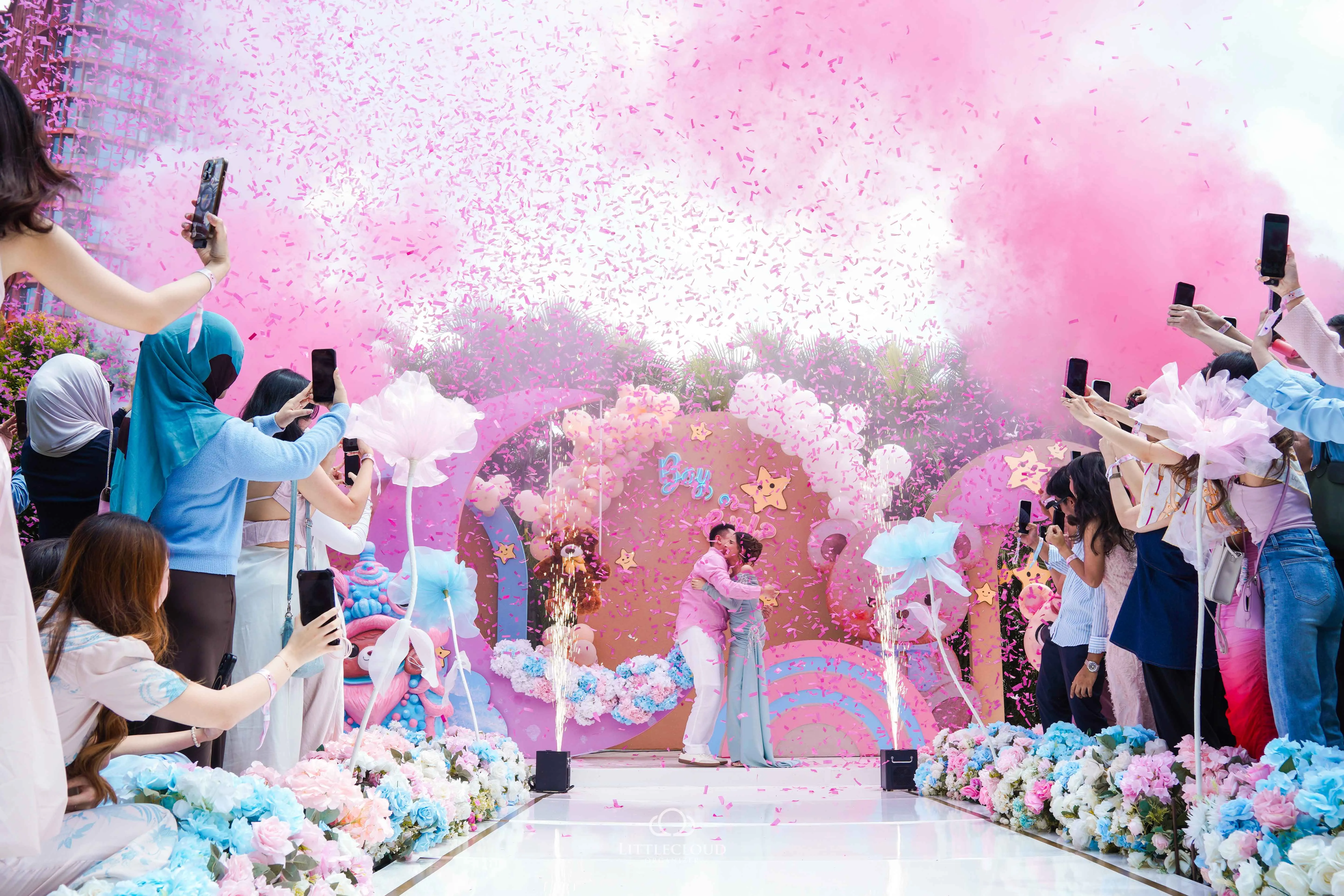 Cuplikan video Gender Reveal Shabrina & Stenly