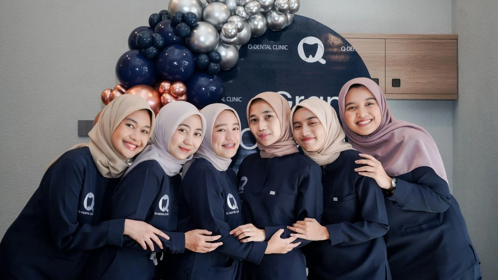 Cuplikan video Q-Dental Clinic